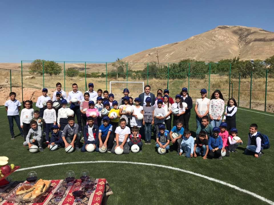 ՀՖՖ-ն Հայաստանի ևս 3 համայնքներում նոր խաղադաշտեր է բացել