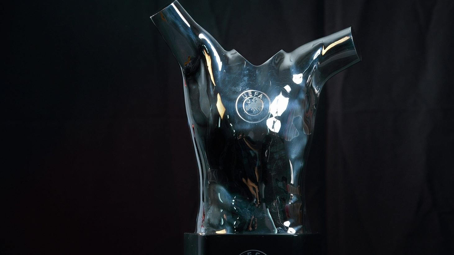 ՈՒԵՖԱ-ն հրապարակել է 2021/22 մրցաշրջանի «Լավագույն ֆուտբոլիստ» մրցանակի հավակնորդներին