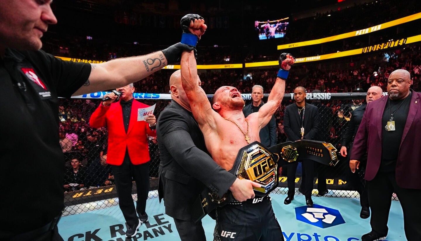 UFC. Պյոտր Յանը հաղթեց Դվալիշվիլիին` 4 տարի անց վերադարձնելով չեմպիոնական գոտին 🎥