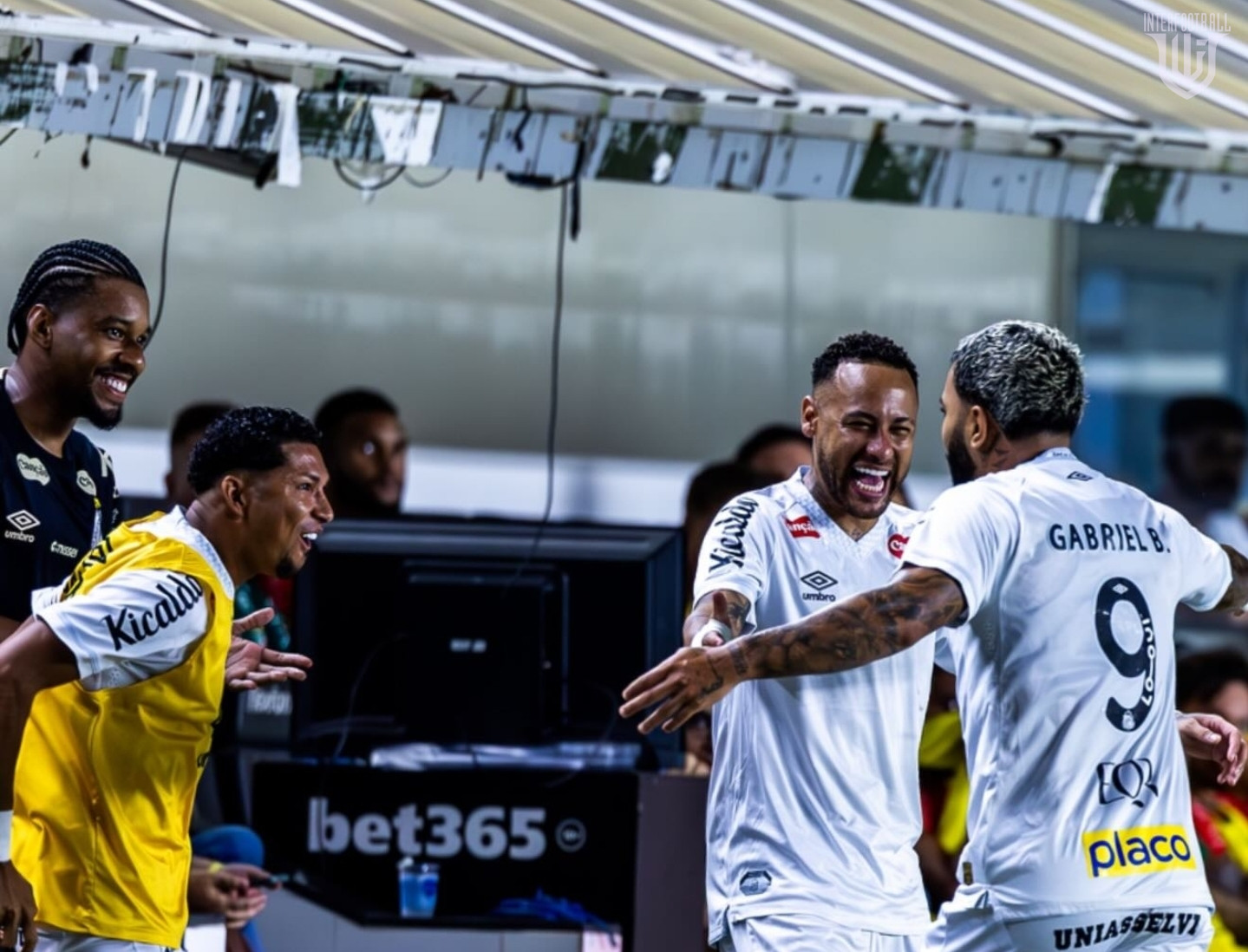 Նեյմարը 2026-ի իր առաջին խաղում ասիստ է կատարել` օգնելով «Սանթոսին» ջախջախիչ հաղթանակ տանել 🎥