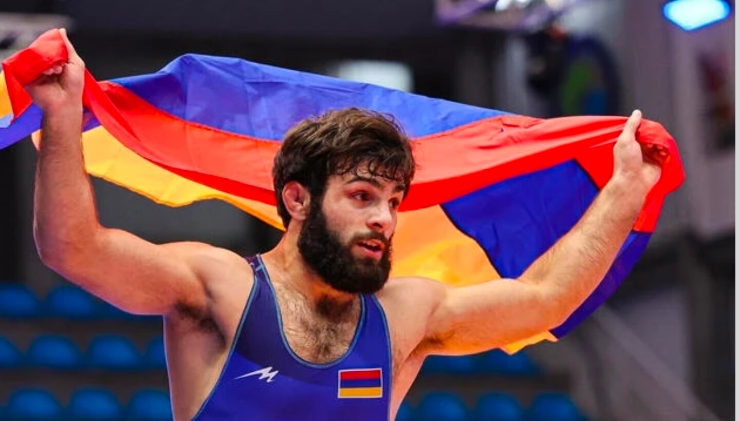 Ըմբշամարտի ԱԱ. Վազգեն Թևանյանը ծանր հաղթանակ տարավ` դուրս գալով եզրափակիչ 🎥